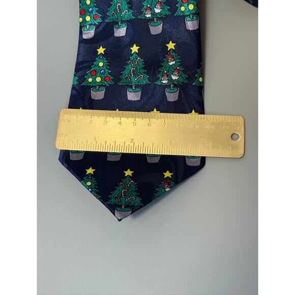 Steven Harris Hand Made Polyester Holiday Christmas Tree Novelty Tie - Picture 5 of 6